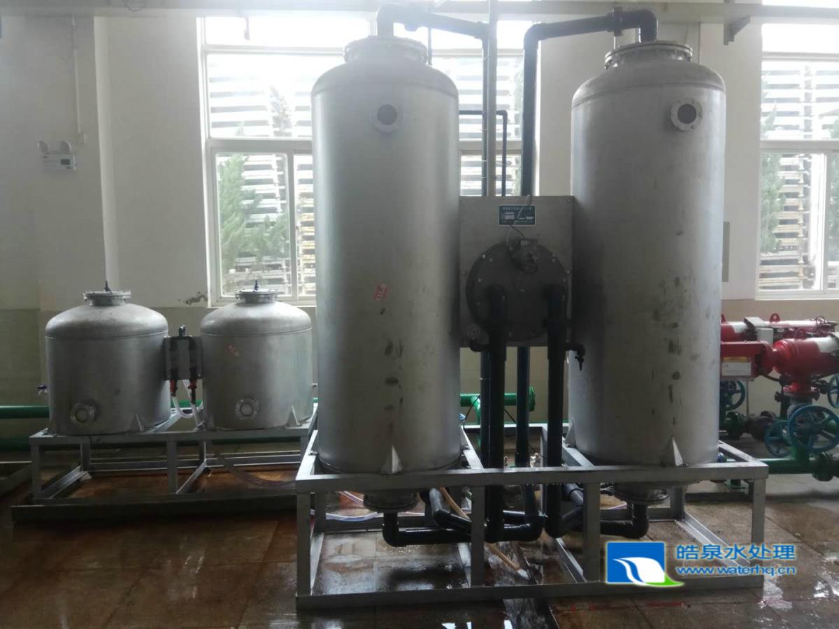 全自動鈉離子交換器，軟水設(shè)備，